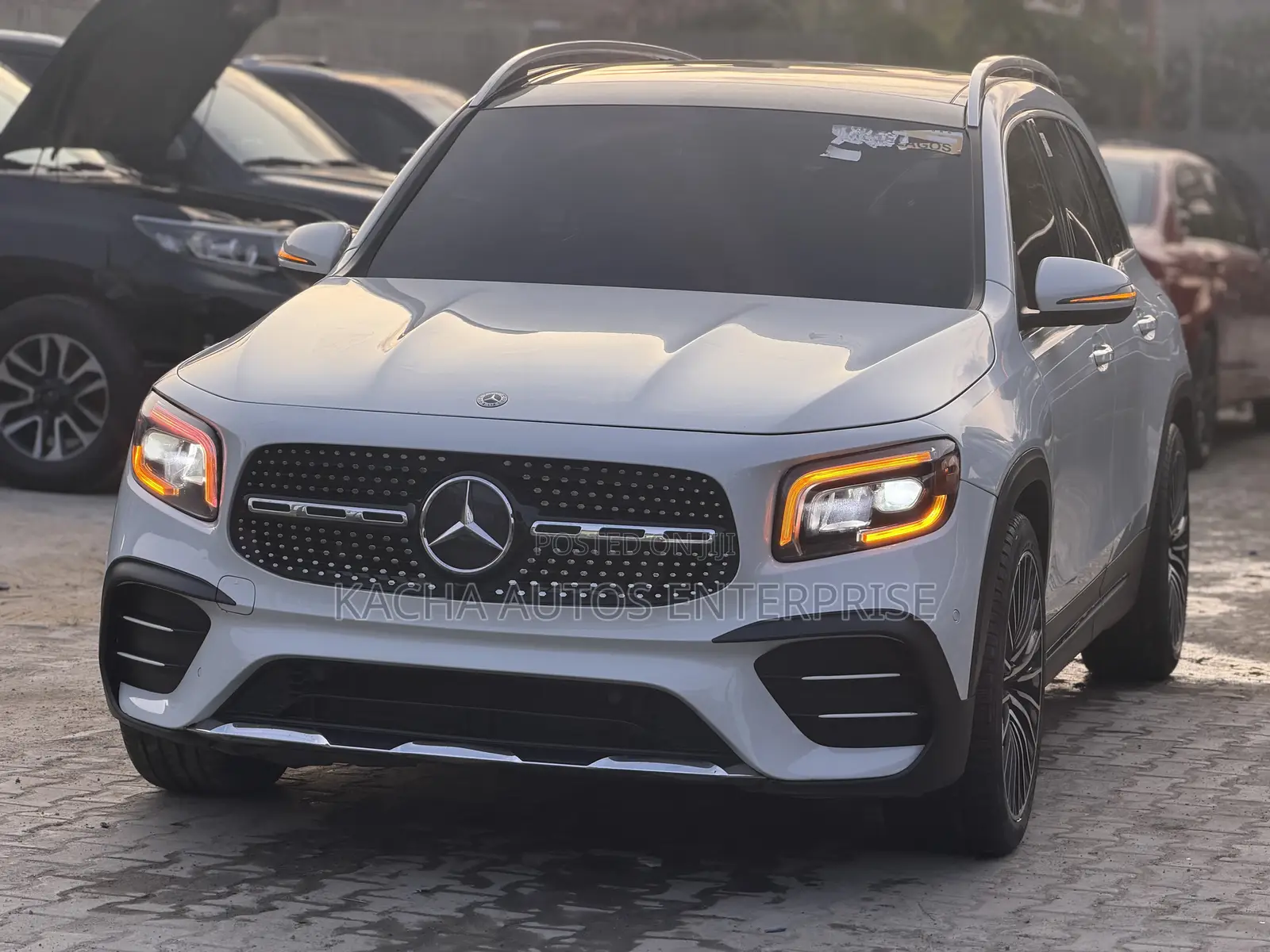 Mercedes-Benz GLB-Class GLB 250 4MATIC 2020 White