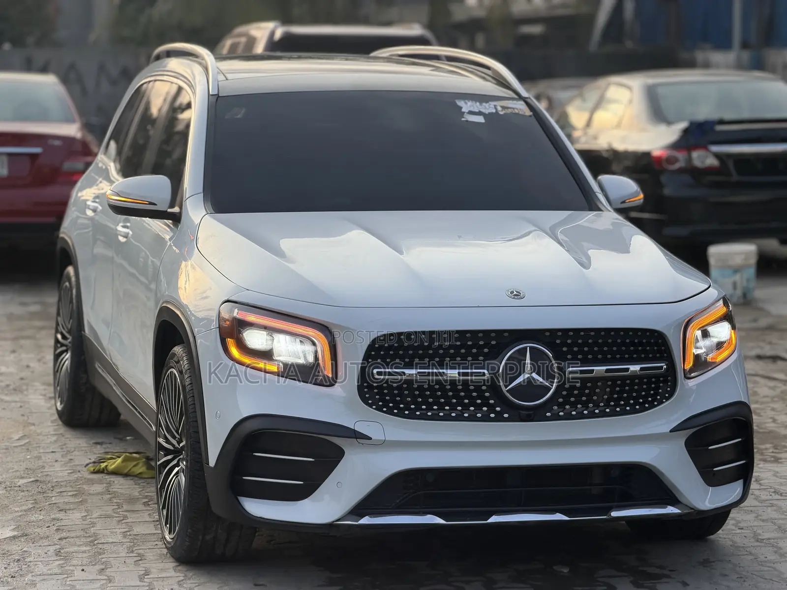Mercedes-Benz GLB-Class GLB 250 4MATIC 2020 White