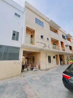 4bdrm Duplex in Ogudu GRA for sale