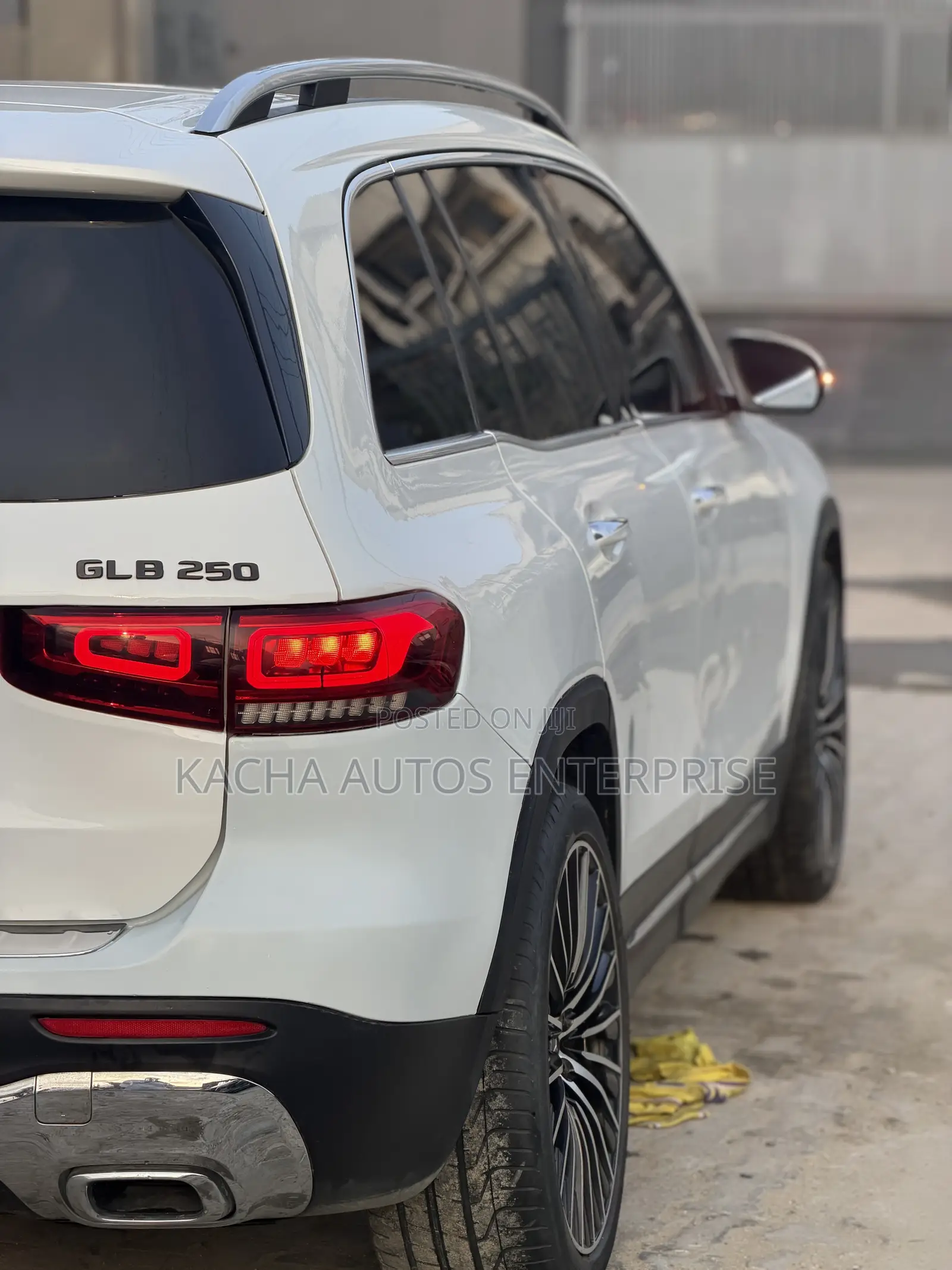 Mercedes-Benz GLB-Class GLB 250 4MATIC 2020 White