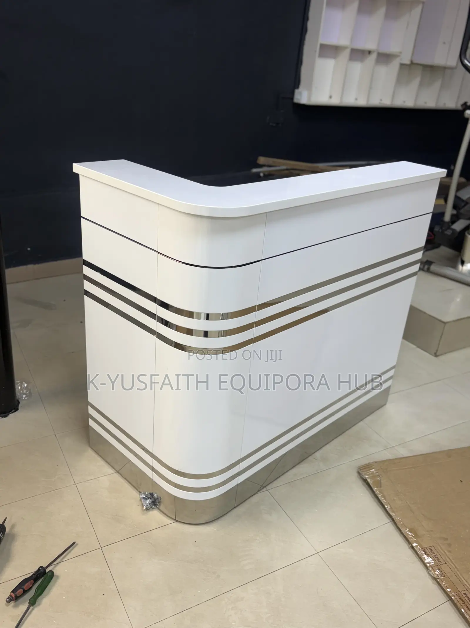 Receptionist Table (Imported)