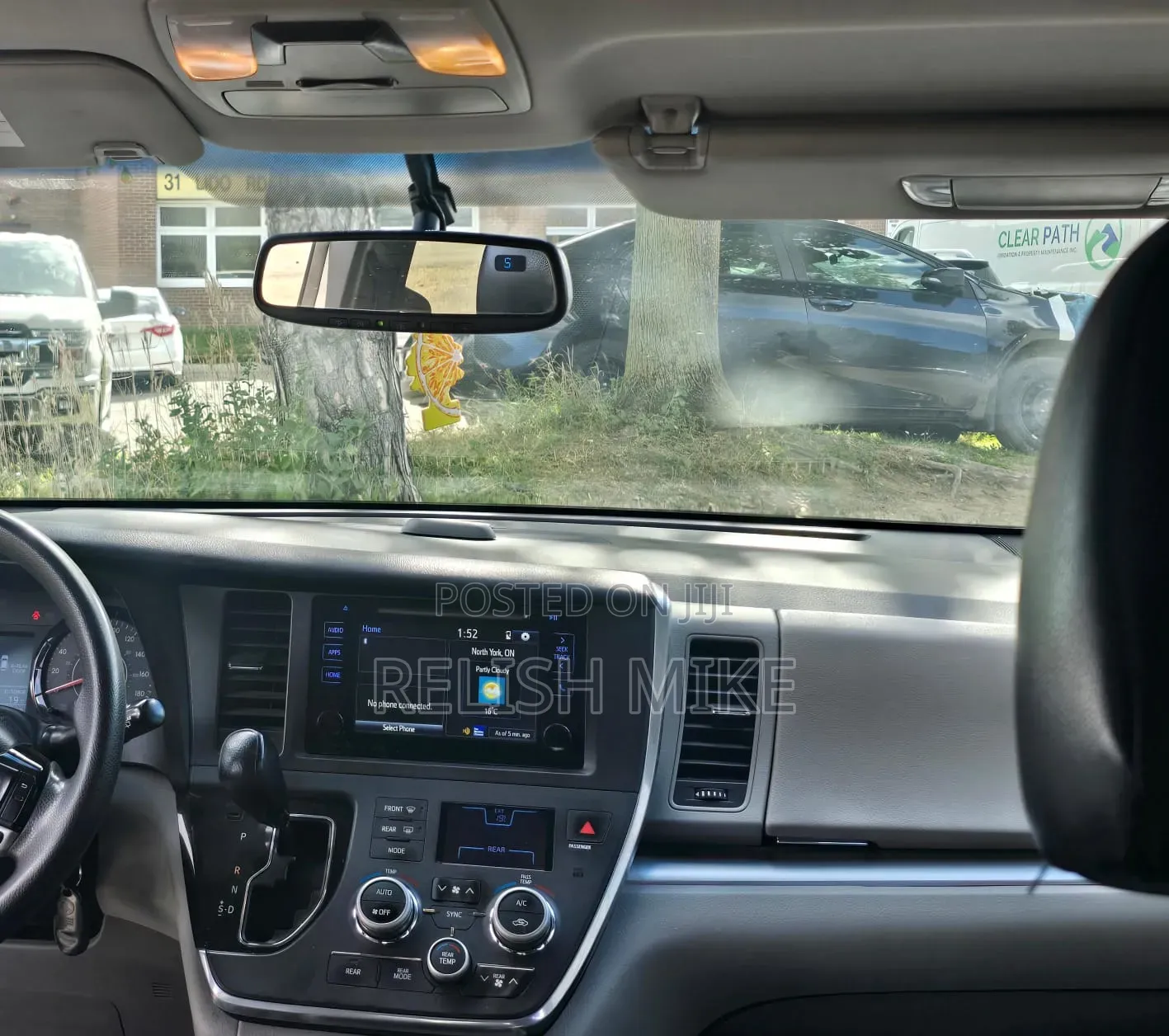 Toyota Sienna 2016 White