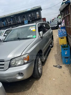Toyota Highlander 2005 Silver