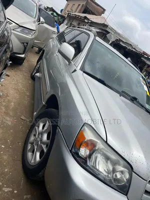 Toyota Highlander 2005 Silver