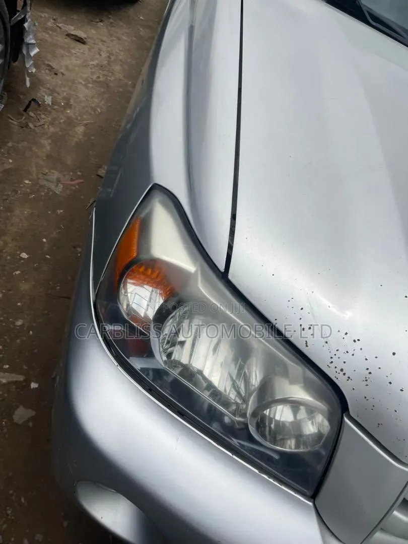 Toyota Highlander 2005 Silver