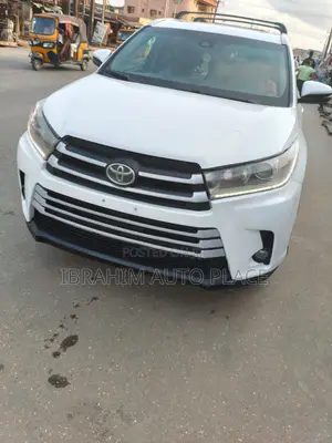 Toyota Highlander 2019 White