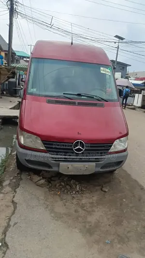 Mercedes-Benz Sprinter 2006 Red
