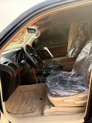 Toyota Land Cruiser Prado 2022 Black