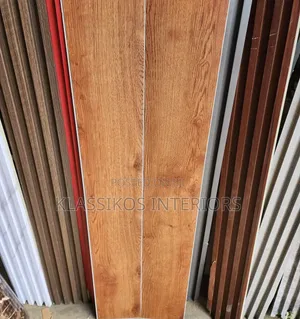 Affordable SPC Vinyl Plank Flooring Per SQM