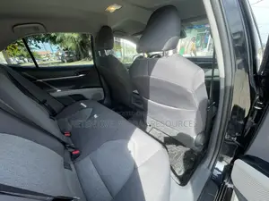 Toyota Camry LE FWD (2.5L 4cyl 8AM) 2018 Black