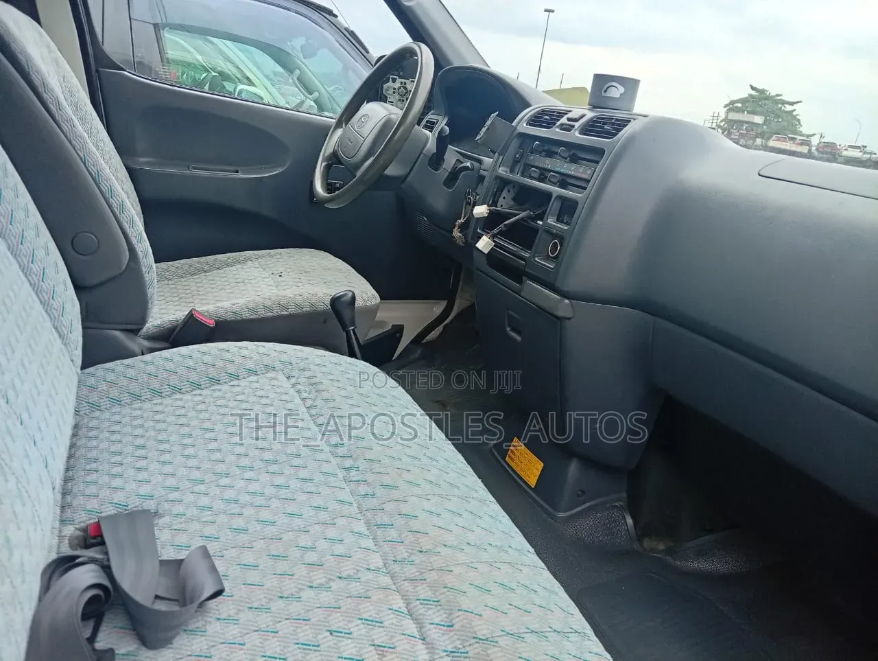 Toyota HiAce 2004 Silver