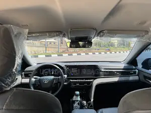 Toyota Camry XLE 2025 Blue