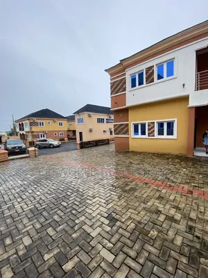4bdrm Duplex in Jericho Gra for sale