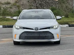 Toyota Avalon Touring (3.5L 6cyl 6A) 2018 White