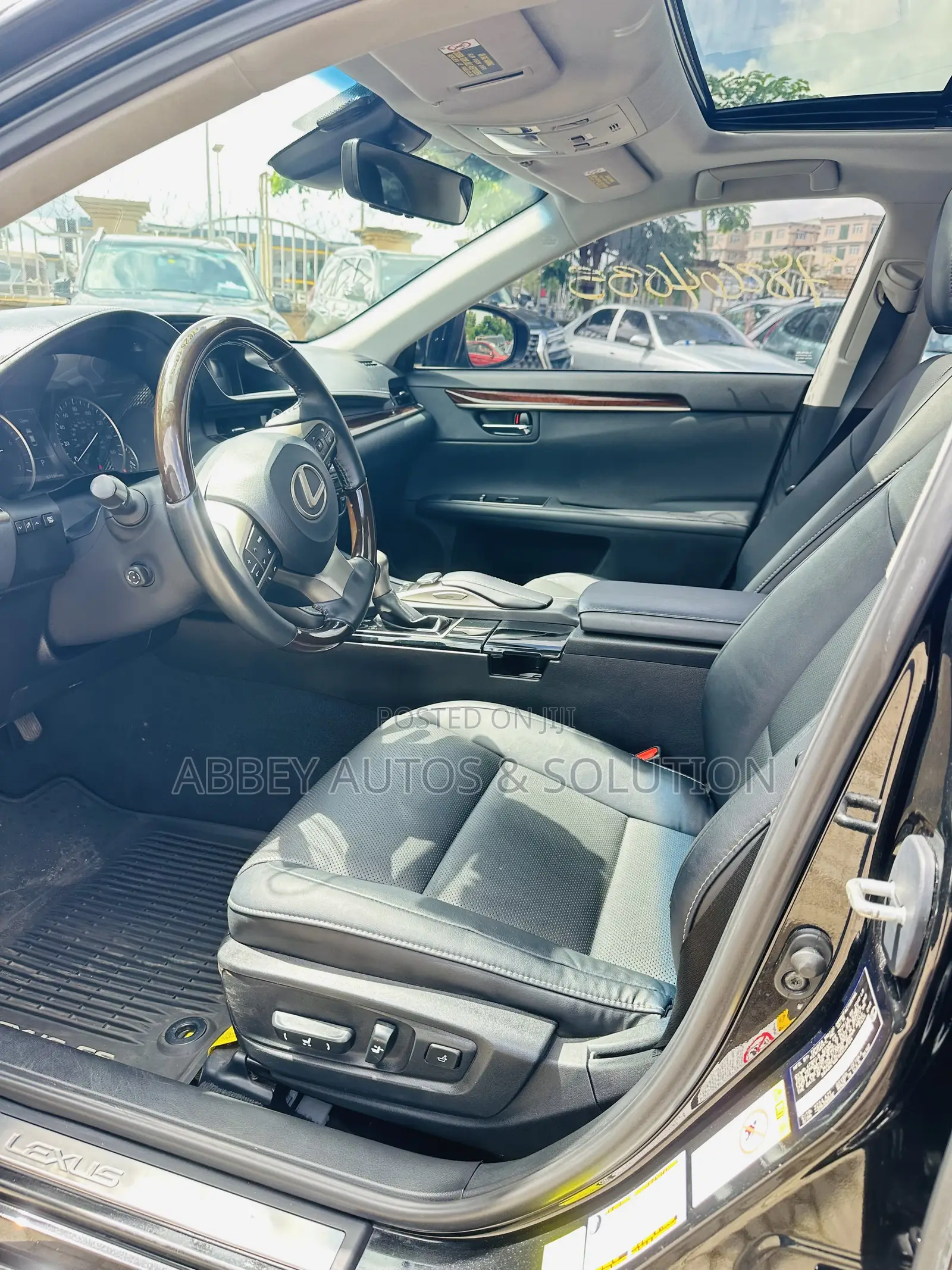 Lexus ES 2017 Black