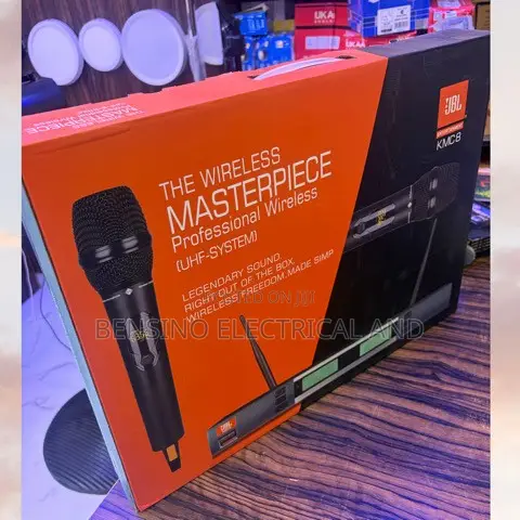 KMC-8 Dual Wireless Microphone