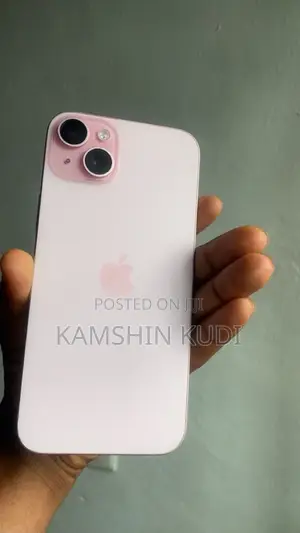 Apple iPhone 15 Plus 128 GB Pink