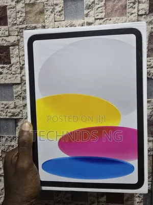 New Apple iPad (2025) 128 GB Silver