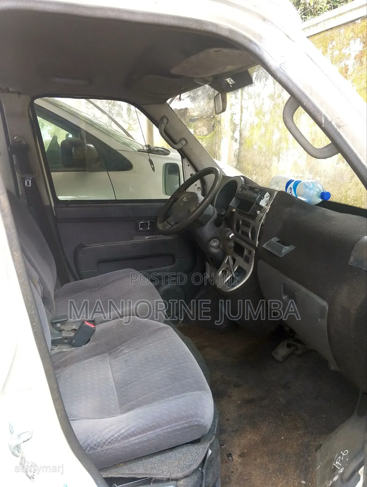 Daihatsu Hijet 2013 White