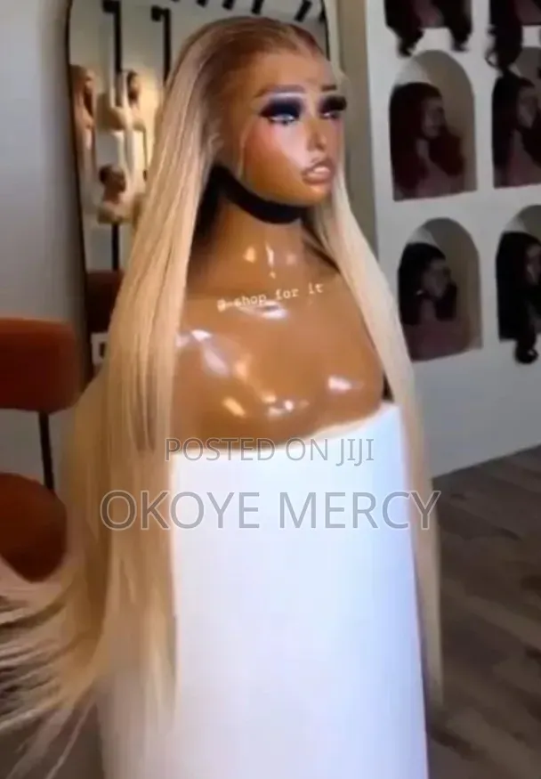 Lush Bone Straight Replica