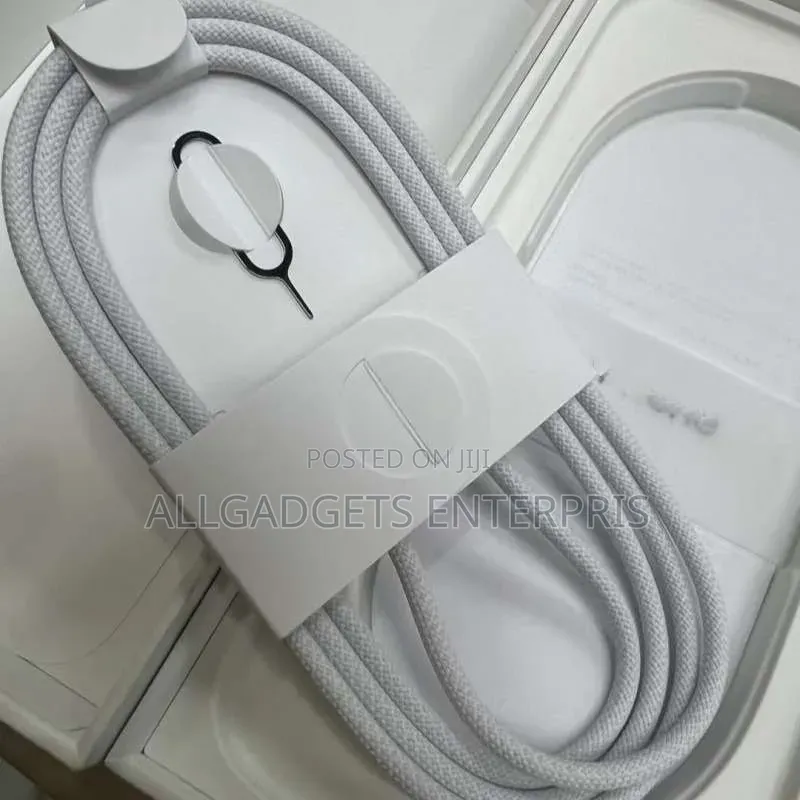 iPhone 15 and 17 Cable