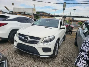 Mercedes-Benz GLE-Class 2016 White