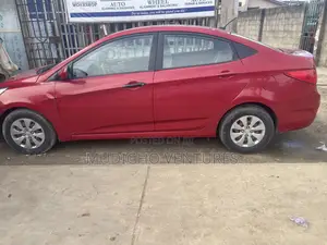 Hyundai Accent SE Sedan 2016 Red