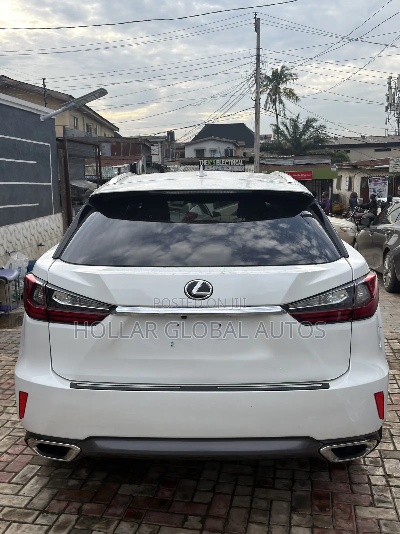 Lexus RX 350 AWD 2017 White