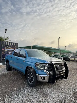 Toyota Tundra TRD Pro 5.7L V8 4x4 CrewMax 5.6 ft. box 145.7 in. WB 2020