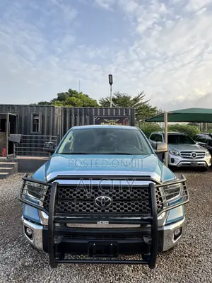 Toyota Tundra TRD Pro 5.7L V8 4x4 CrewMax 5.6 ft. box 145.7 in. WB 2020