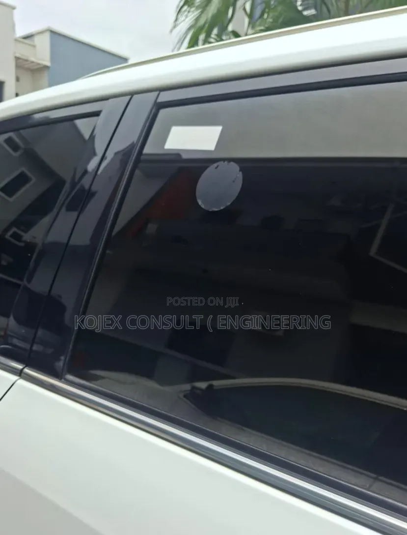 Lexus LX 570 AWD 2020 White
