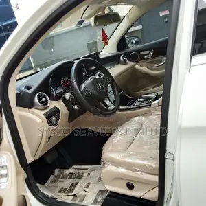 Mercedes-Benz GLC-Class 2017 White