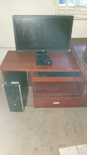 Desktop Computer HP 200 G4 8GB Intel Core i5 HDD 500GB