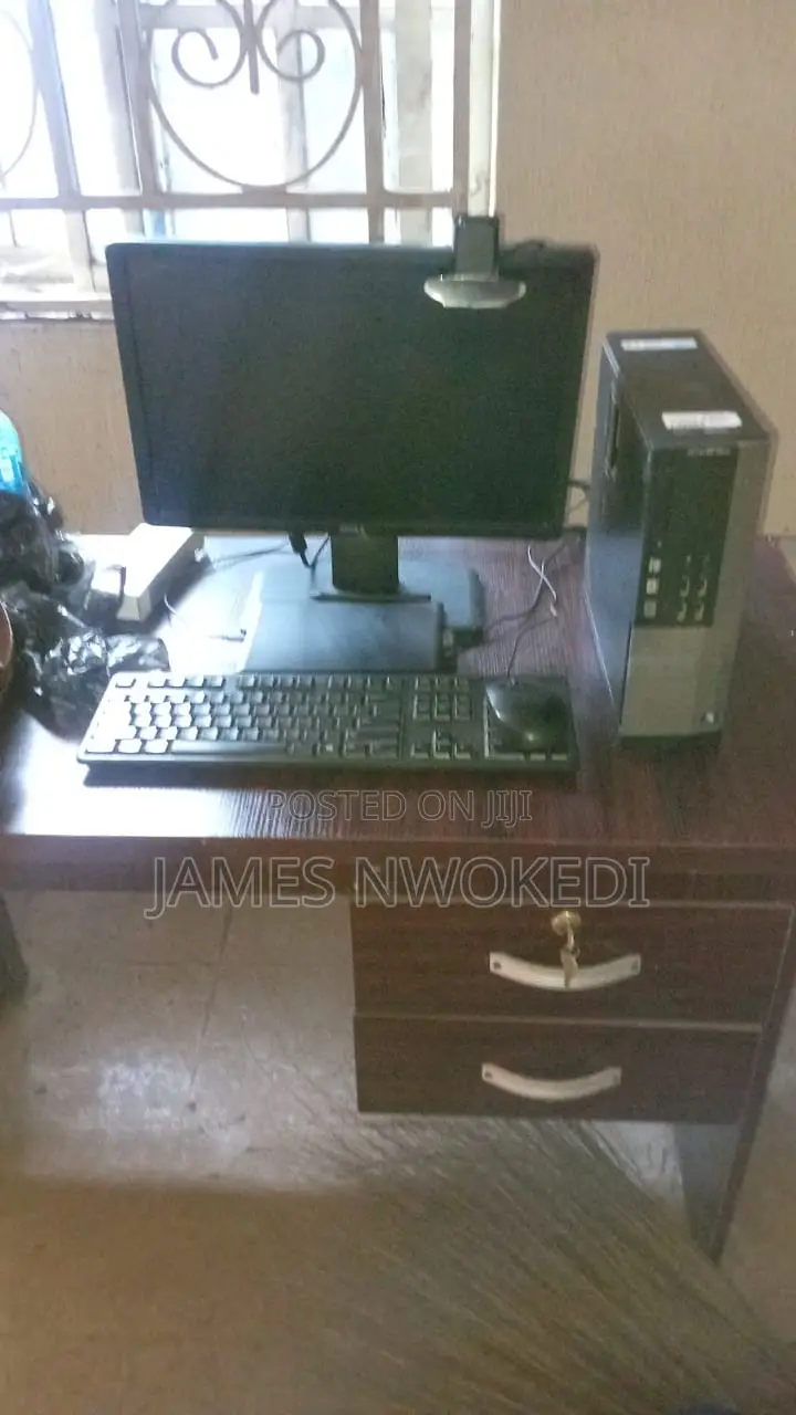 Desktop Computer HP 200 G4 8GB Intel Core i5 HDD 500GB