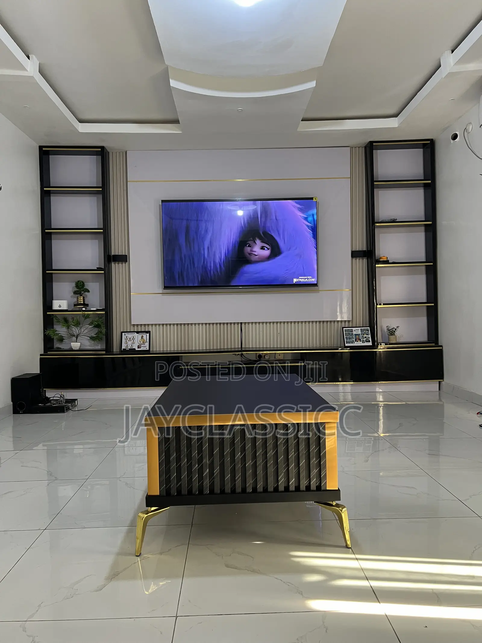 Center Table