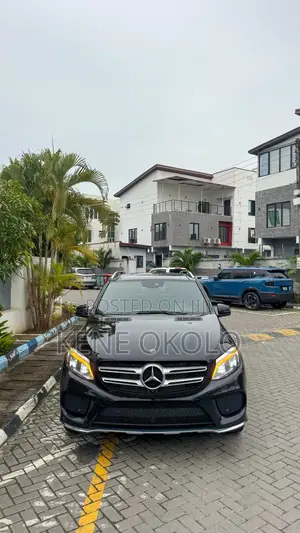 Mercedes-Benz GLE-Class GLE 400 4MATIC 2018 Black