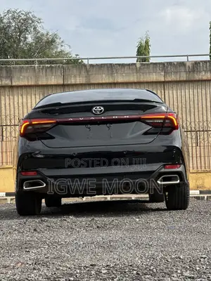 Toyota Avalon Limited 2021 Black