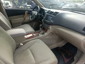 Toyota Highlander 2009 White
