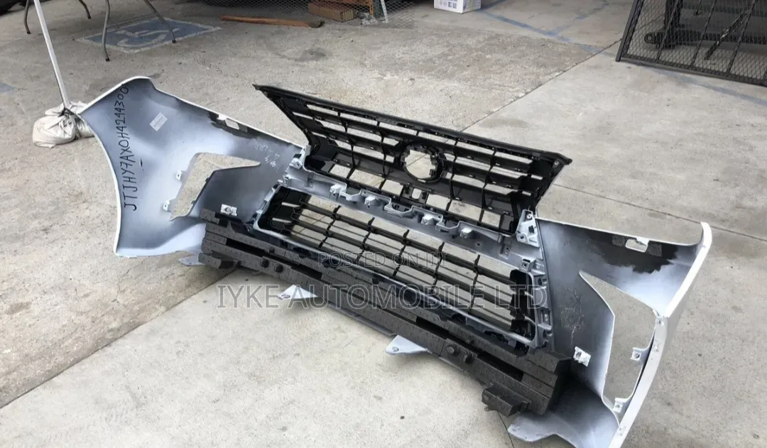 Complete Front Bumper LX570 2017 Direct