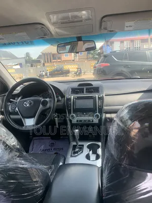 Toyota Camry 2014 Red
