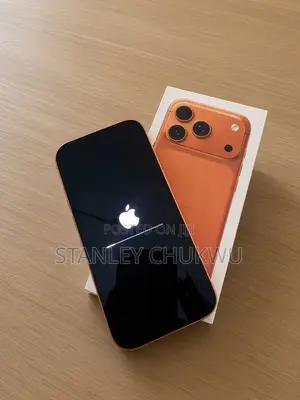 Apple iPhone 17 256 GB Orange