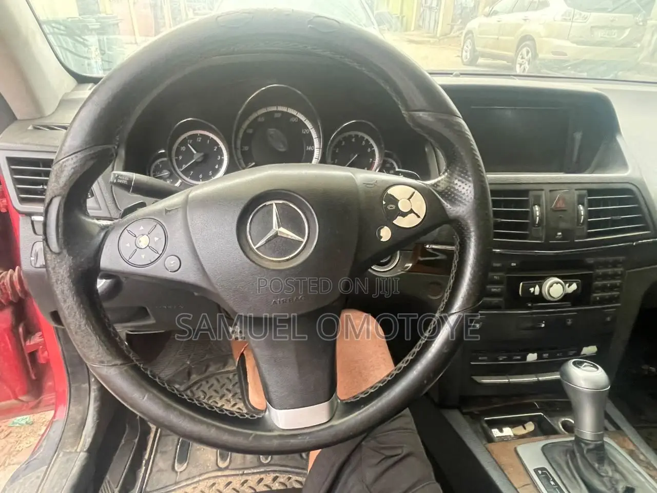 Mercedes-Benz E350 2010 Red