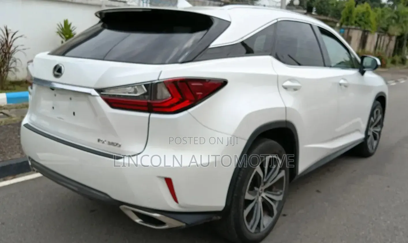 Lexus RX 2019 Off white