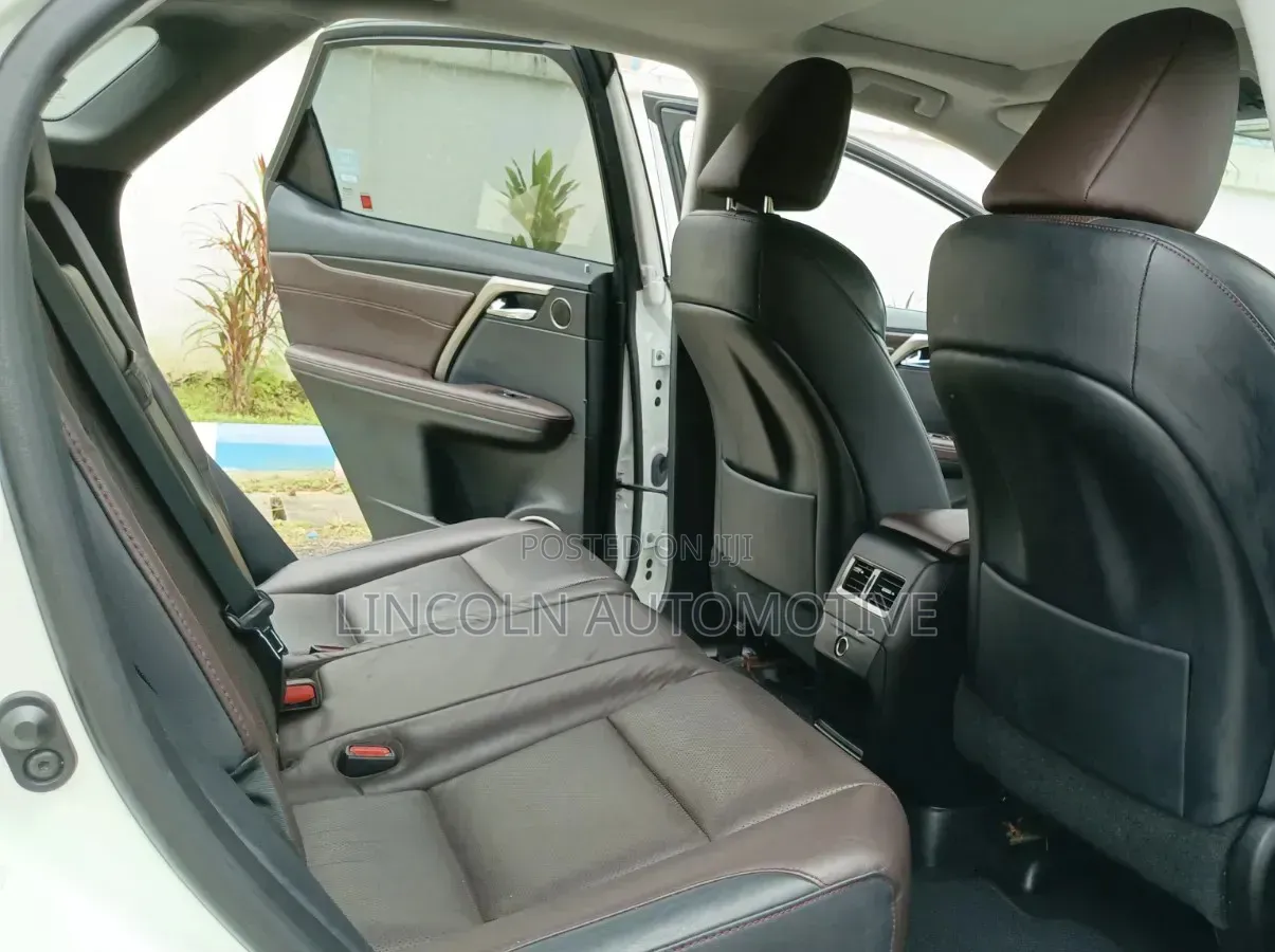 Lexus RX 2019 Off white