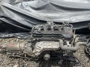 Toyota Hilux 2010 Engine and Gear Box 2tr -5pin