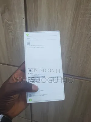 New Apple iPhone Air 256 GB