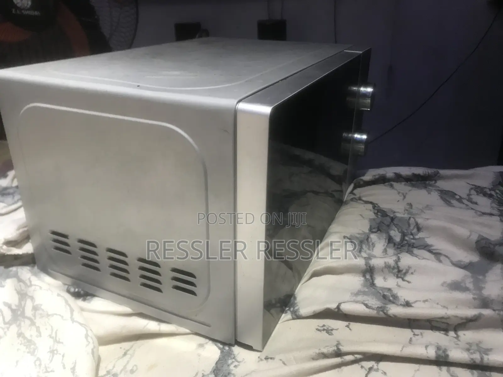 Microwave Oven