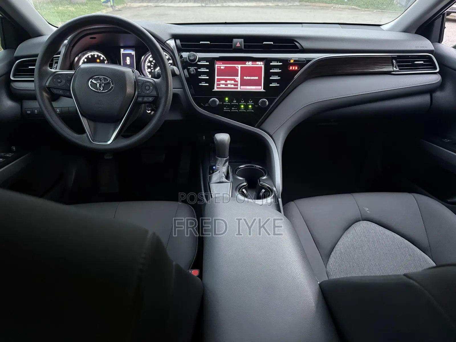 Toyota Camry 2019 Red