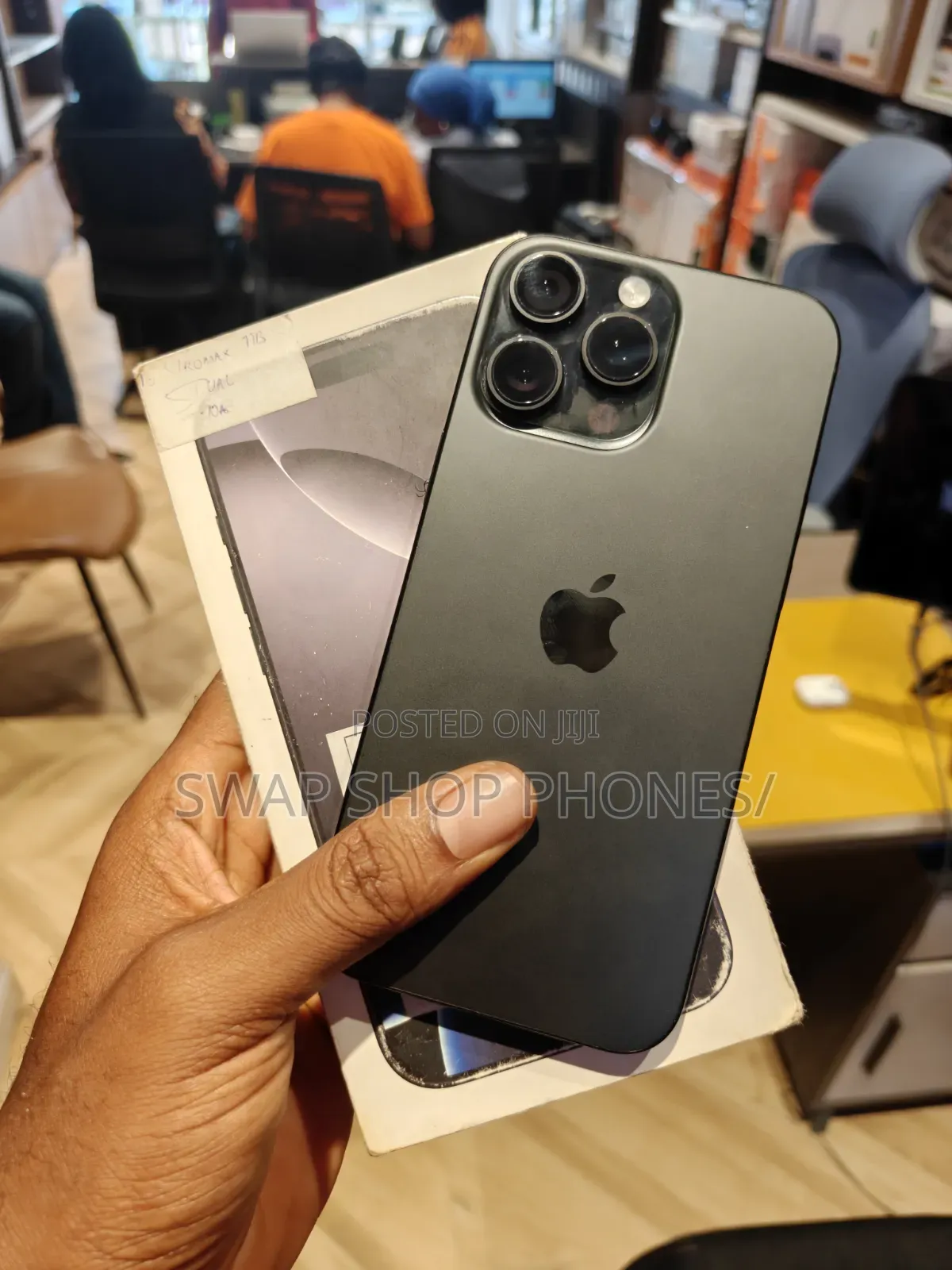 Apple iPhone 16 Pro Max 1 TB Black