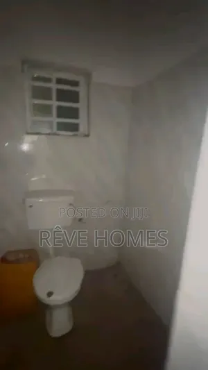 Studio Apartment in Shomolu / Shomolu for rent